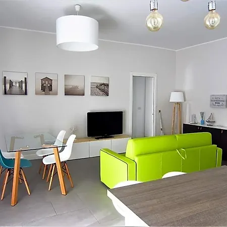 Hotel New & Modern On The Sea Rimini